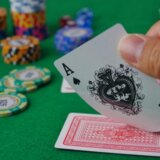 実は簡単って本当？バカラの賭け方や遊び方を紹介