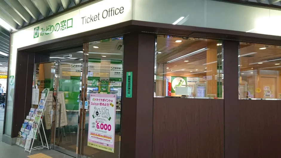 新生活で電車を使う人必見！定期の買い方や注意点、混まない時間と車両を伝授